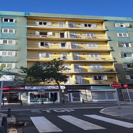In Palmas Near Canteras * לאס פאלמס דה גראן קנאריה